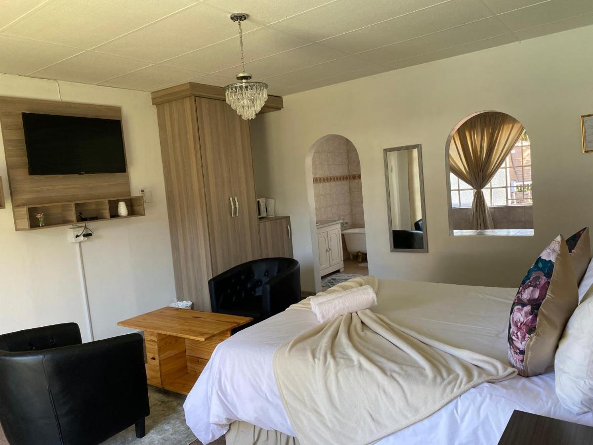 Lodge At Nyala Welkom Exterior foto